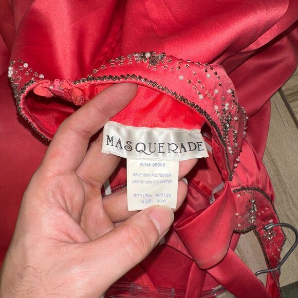 Masquerade Red Dress for special occasions - Picture 6 of 6